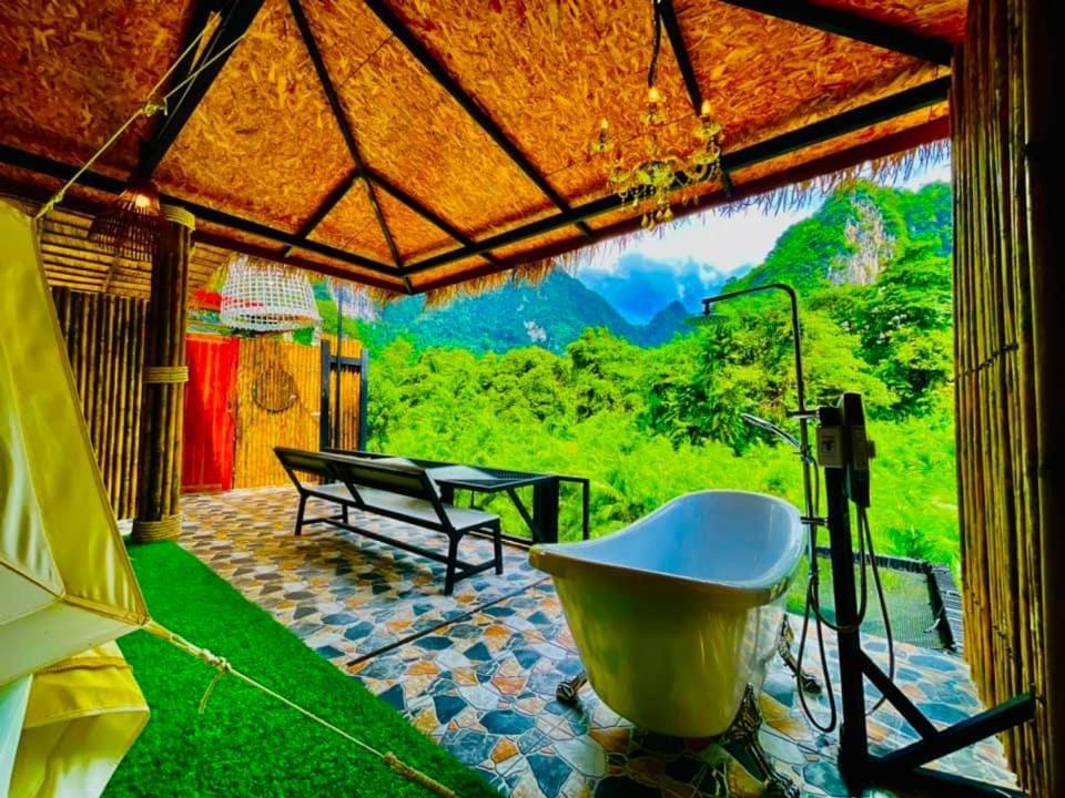 Готель Bridge Hill Cafe Glamping Khao Sok National Park Екстер'єр фото